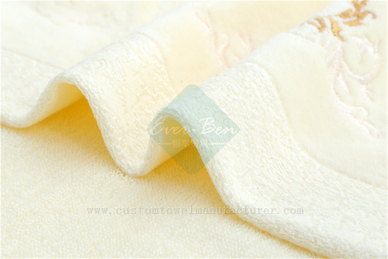 China Customized cotton printed bath towels supplier for Germany France Italy Netherlands Norway Middle-East USA